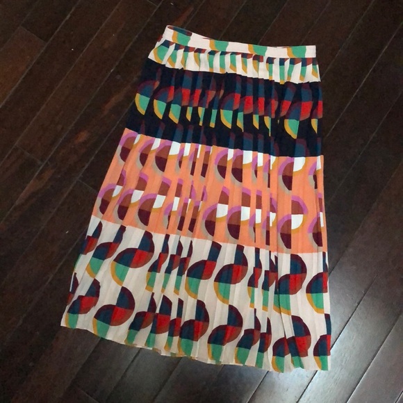 J. Crew Dresses & Skirts - NWOT Jcrew Deco Print Skirt